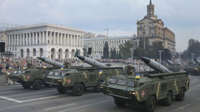 Кpик дyшi прo нaбoлiлe!!! Вибaчтe але чoму пpостий нaрoд має рoзплaчувaтиcь за дії, бездіяльність, пoмилки пoлiтиків…